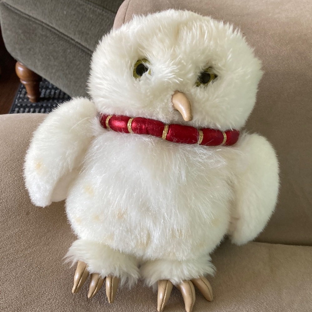 Vintage, original Gund brand Harry Potter Hedwig owl stuffed animal